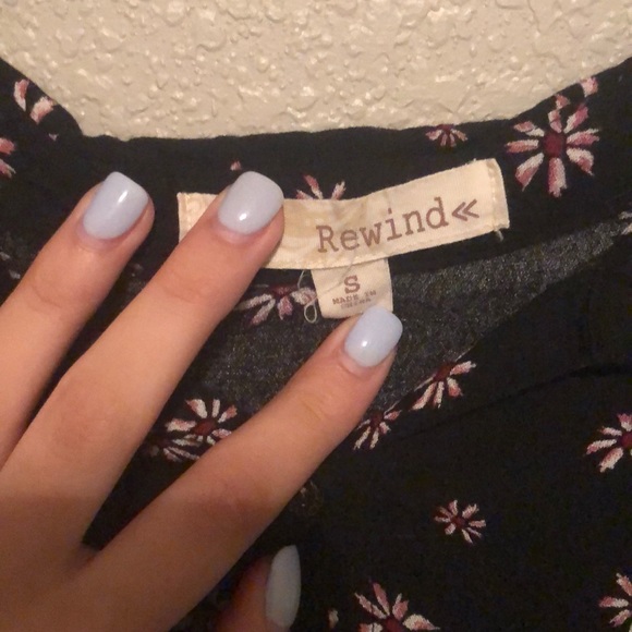 Flower Button Up - Picture 3 of 3